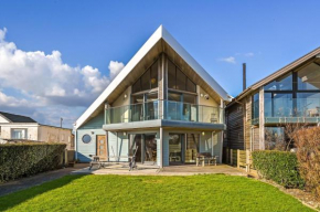 Le Var - Beachfront home in Bracklesham Bay